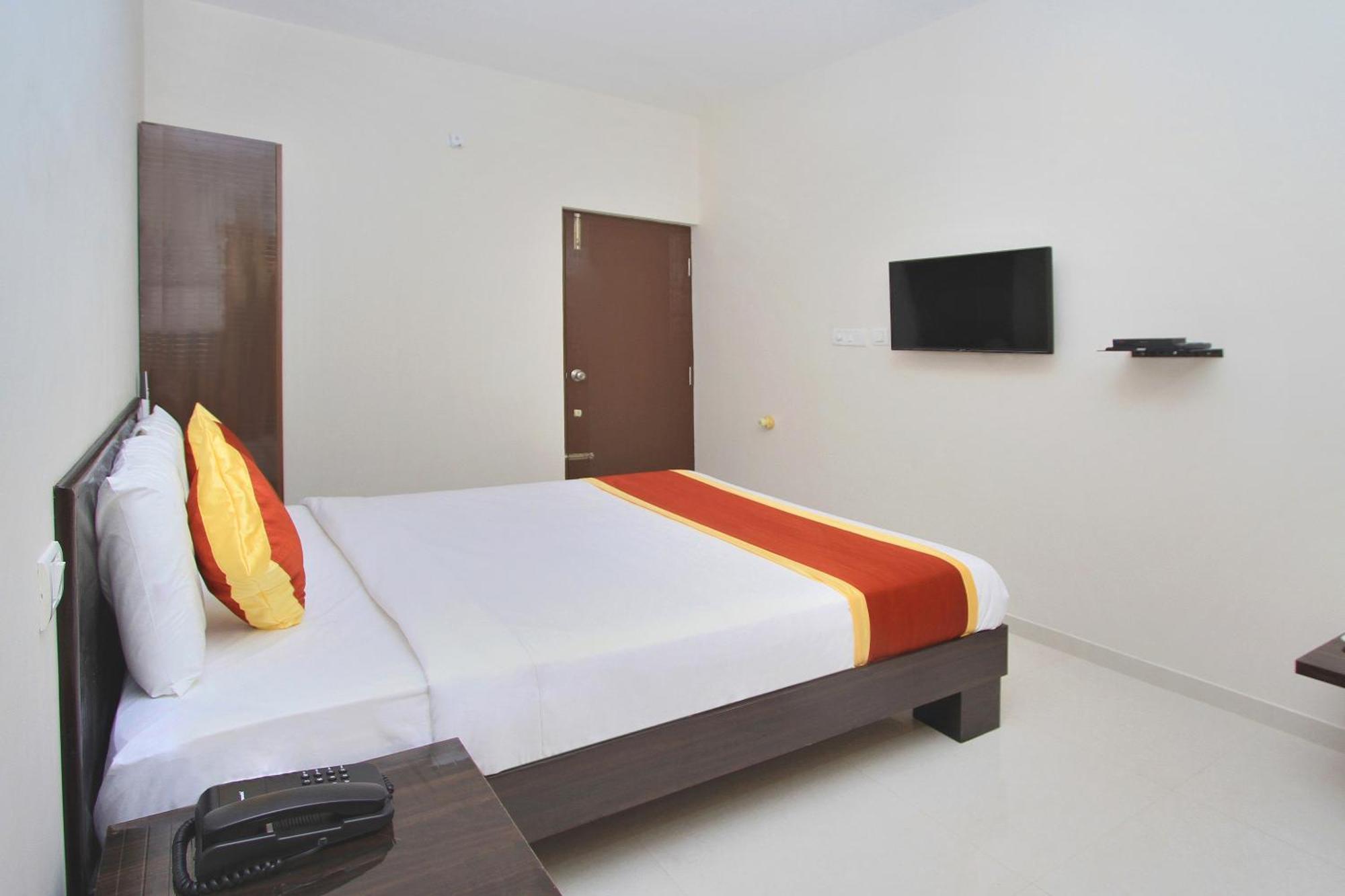 Hotel O Manu Residency Бангалор Экстерьер фото