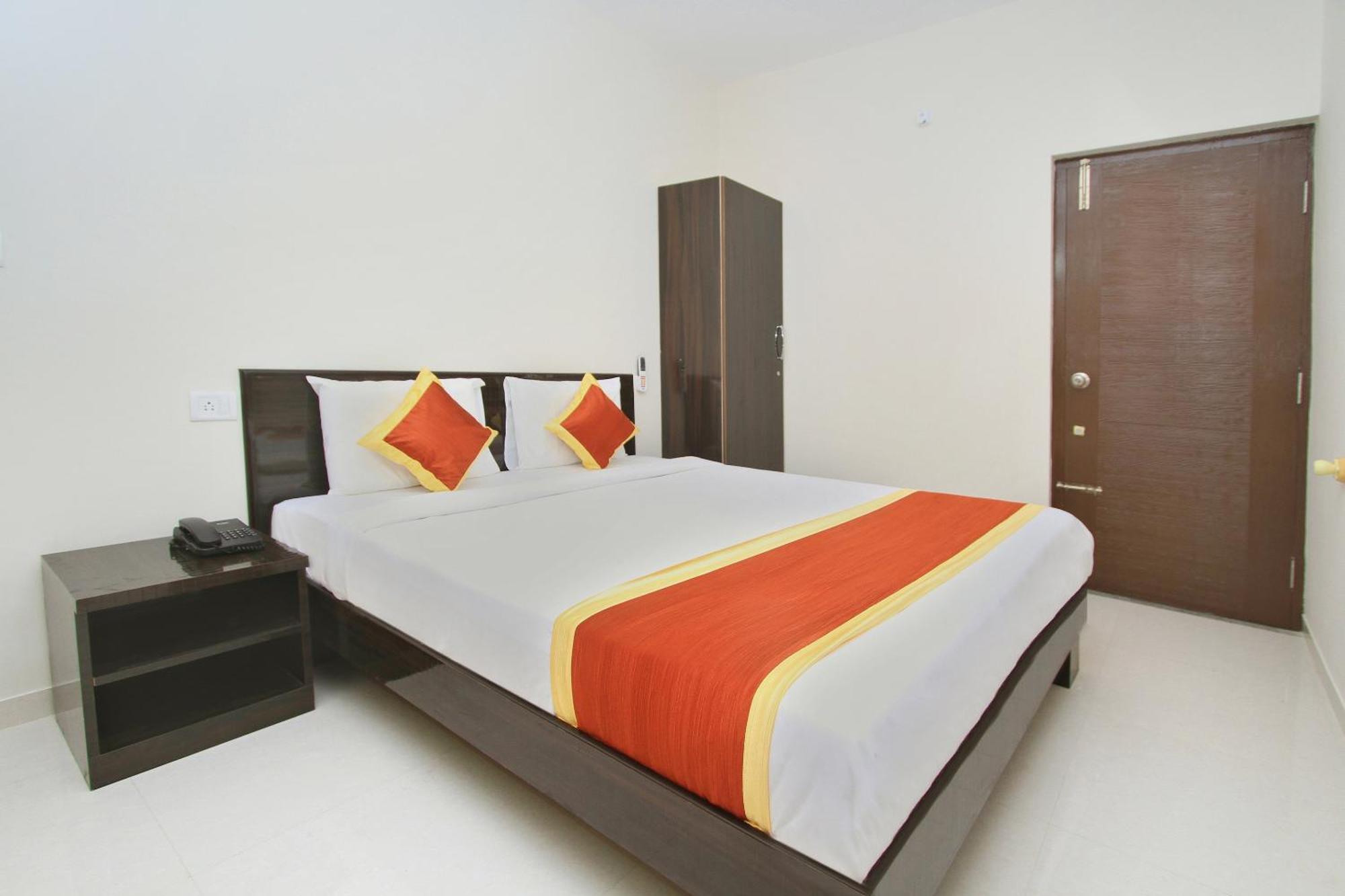 Hotel O Manu Residency Бангалор Экстерьер фото