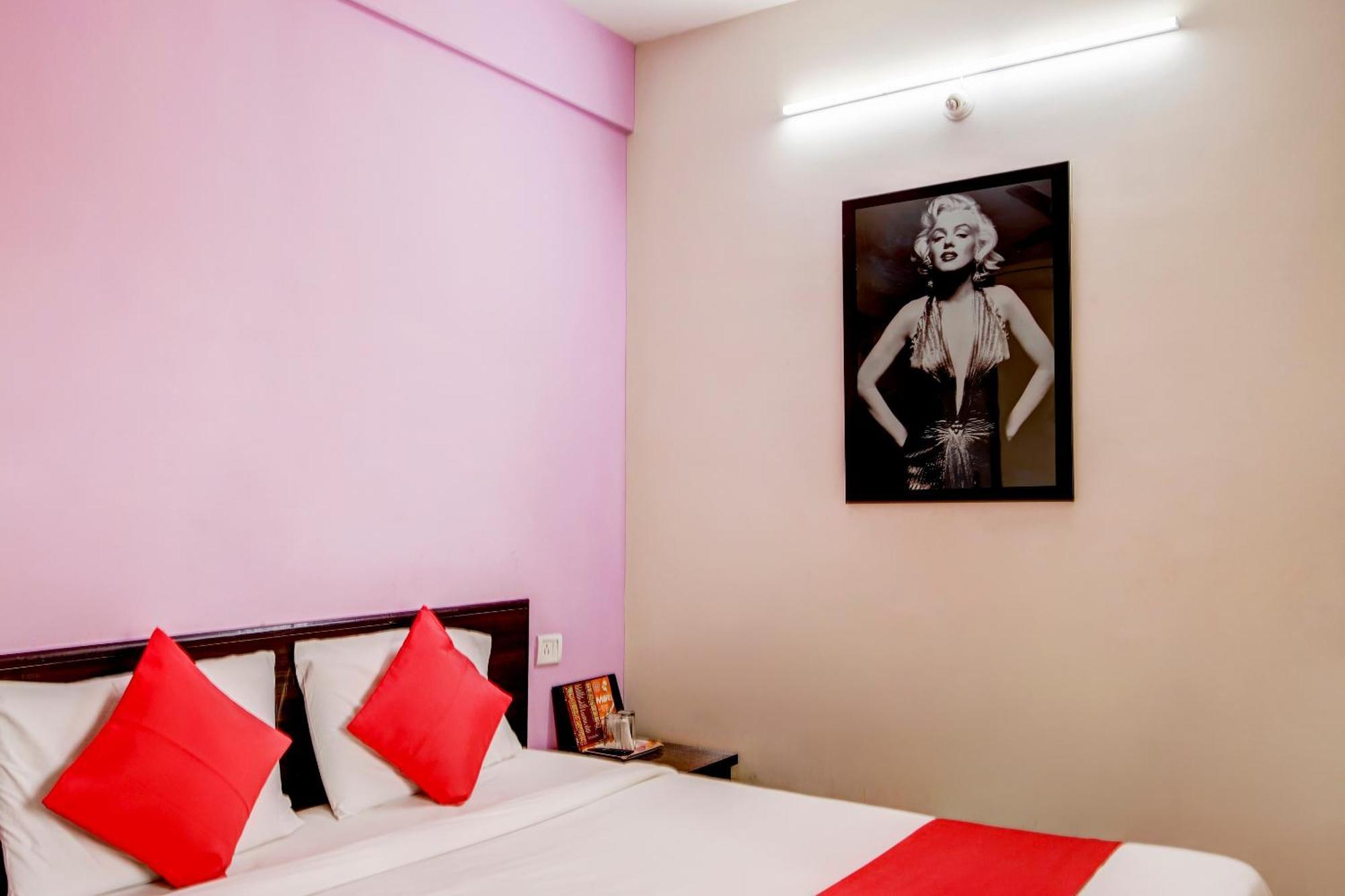 Hotel O Manu Residency Бангалор Экстерьер фото