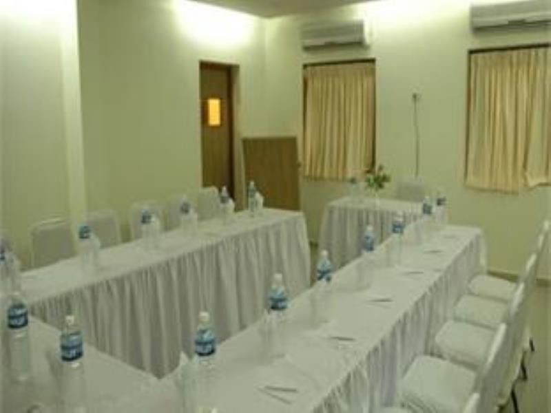 Hotel O Manu Residency Бангалор Экстерьер фото