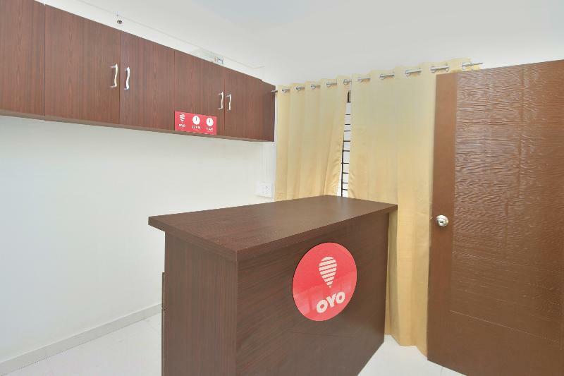 Hotel O Manu Residency Бангалор Экстерьер фото
